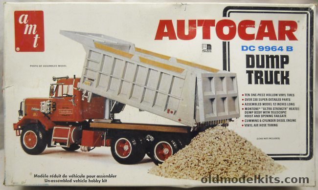 AMT 1/25 Autocar DC 9964B Dump Truck, T817 plastic model kit